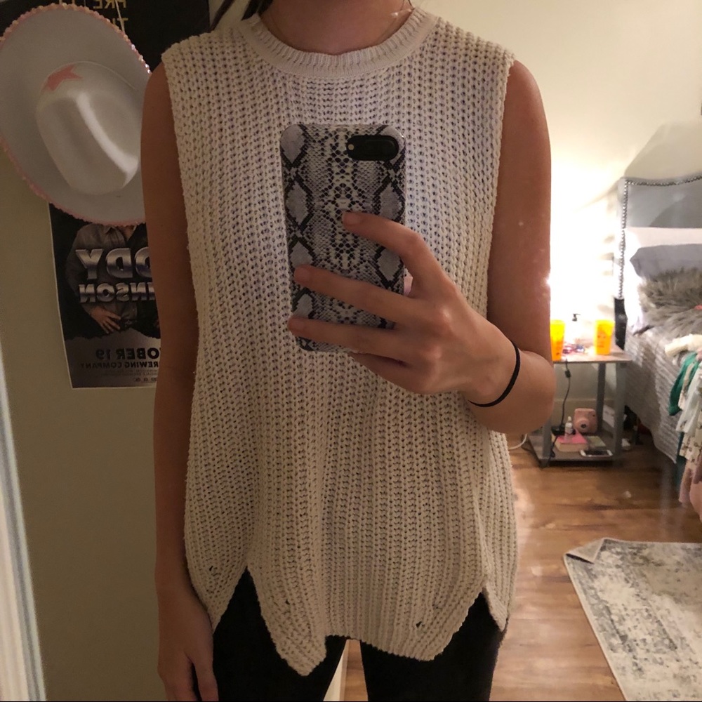 Sweater tank